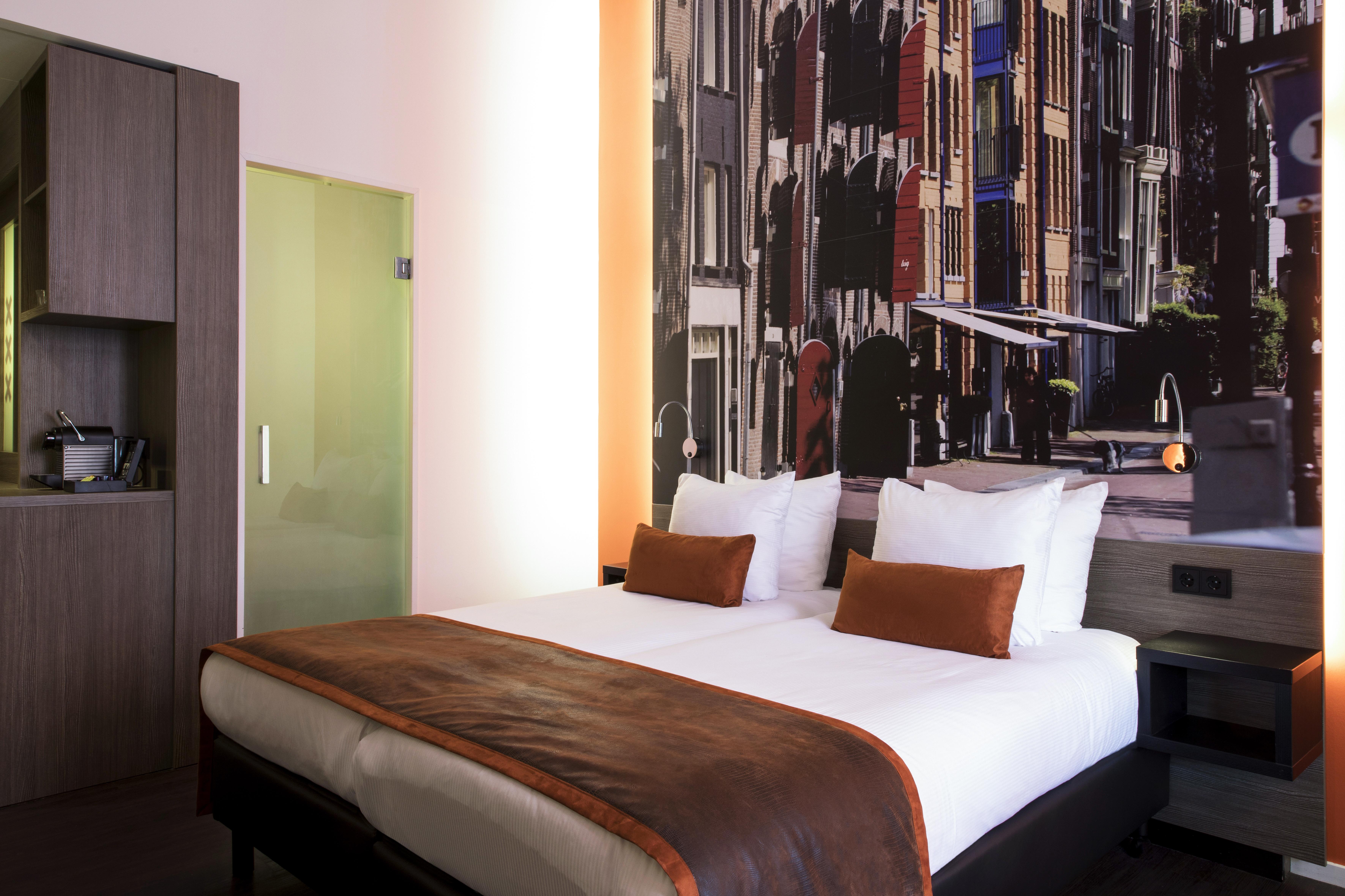 The Manor Amsterdam Hotel Exterior photo
