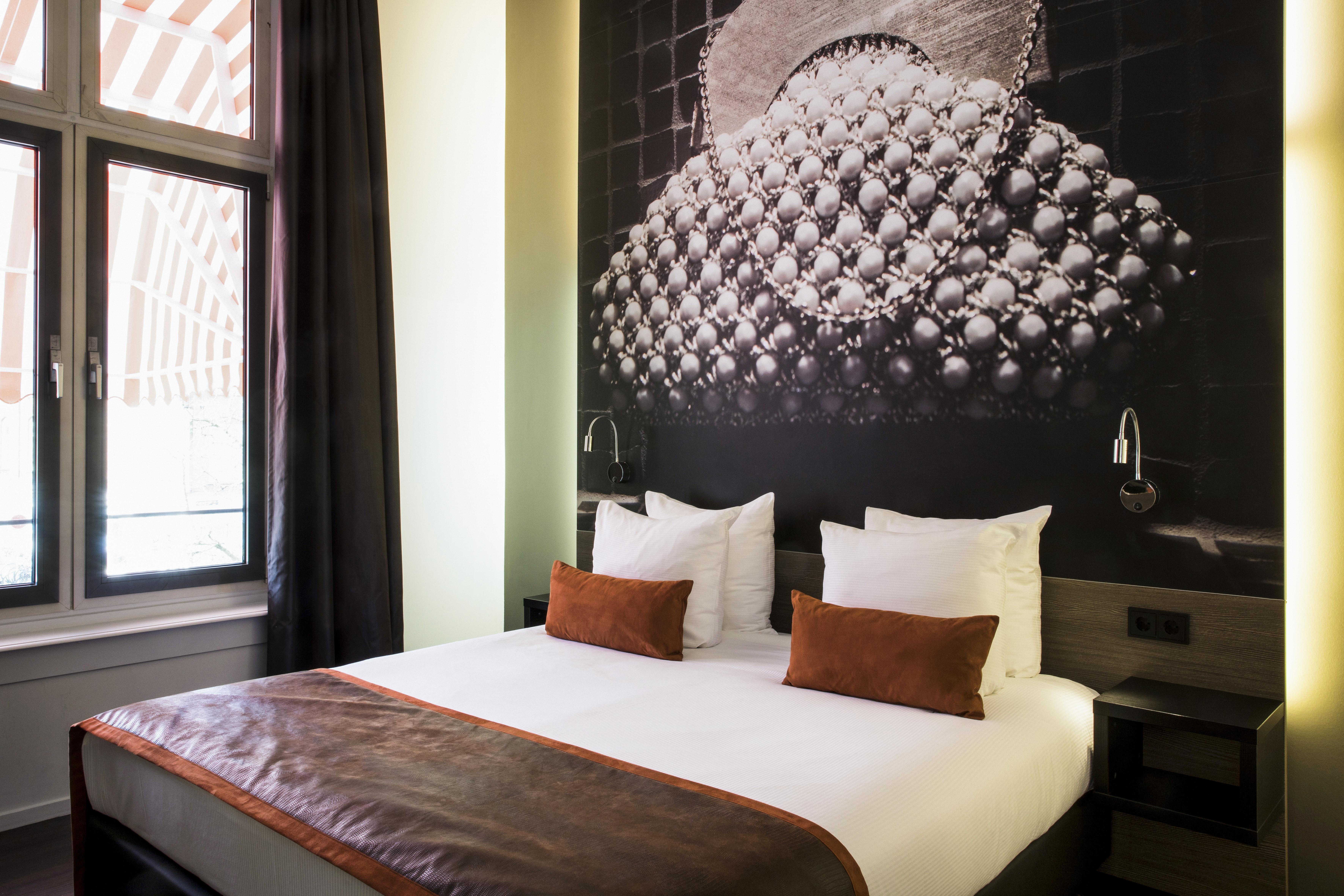 The Manor Amsterdam Hotel Exterior photo